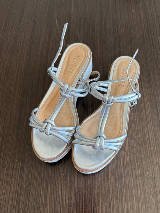SCHUTZ Shoes - SCHUTZ Metallic Silver Knotted T-Strap Sandals